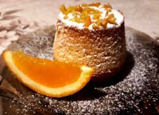 Cupcake με τρίμματα πορτοκαλιού