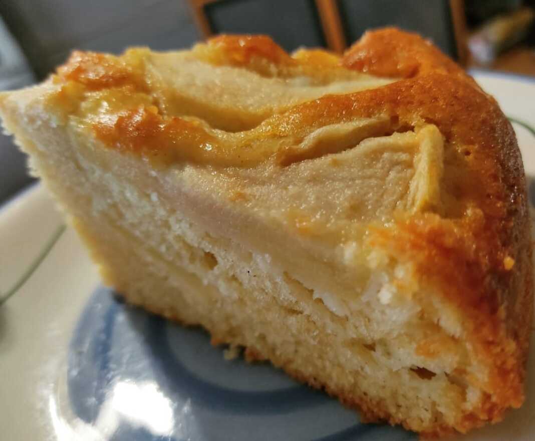 elafriaMilopita Ελαφριά Μηλόπιτα
