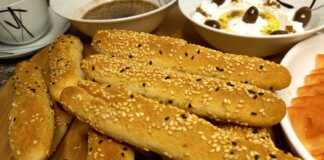 Αφράτα Κριτσίνια ψωμιού