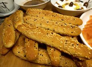 Αφράτα Κριτσίνια ψωμιού