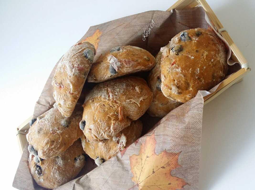 Λιοψωμάκια με ντομάτα