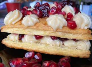 Μιλφειγ με κρέμα πατισιερι