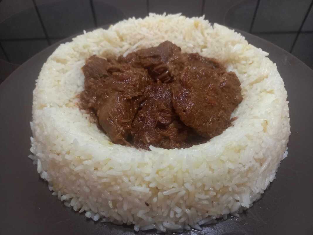 τας κεμπάπ με ρύζι