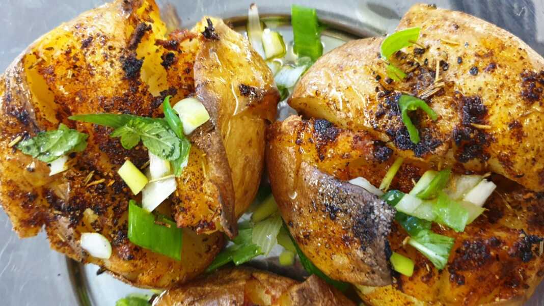 spastesPatates Πατάτες φούρνου τσακιστές