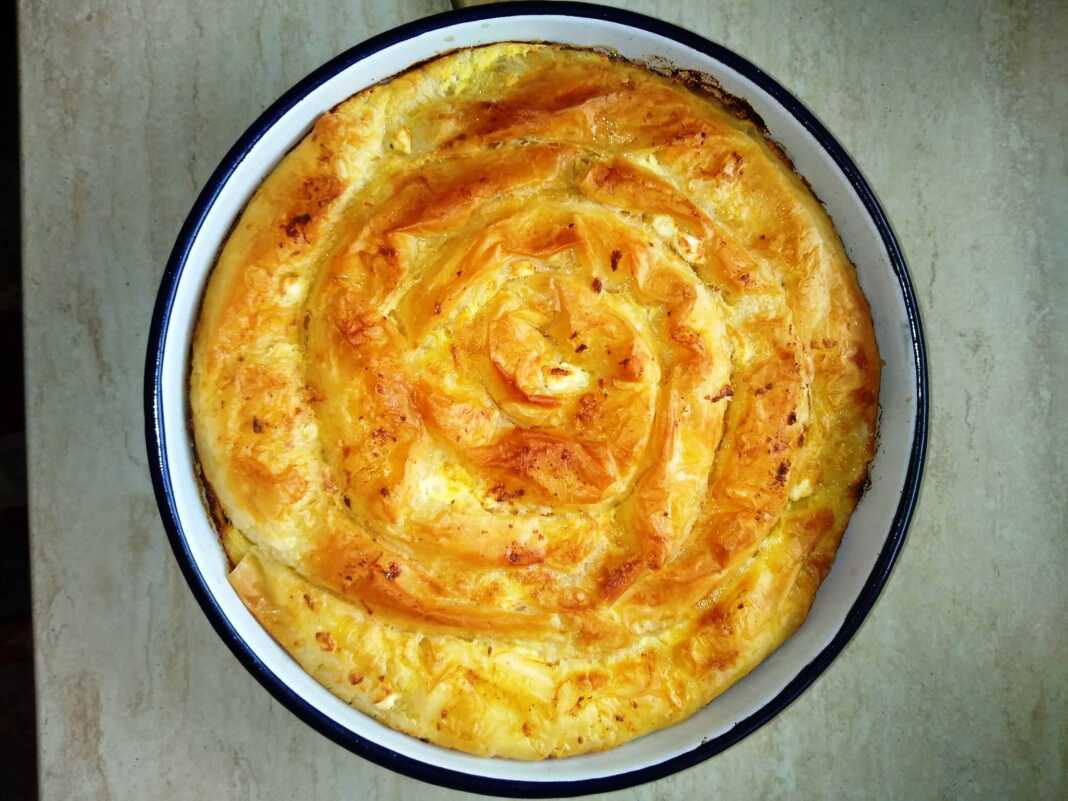 striftiPita Σπιτική στριφτή πίτα