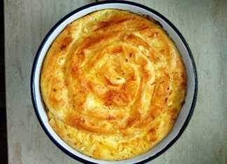 Σπιτική στριφτή πίτα