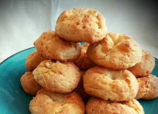 Μυρωδάτες Τυρομπουκιές με βούτυρο