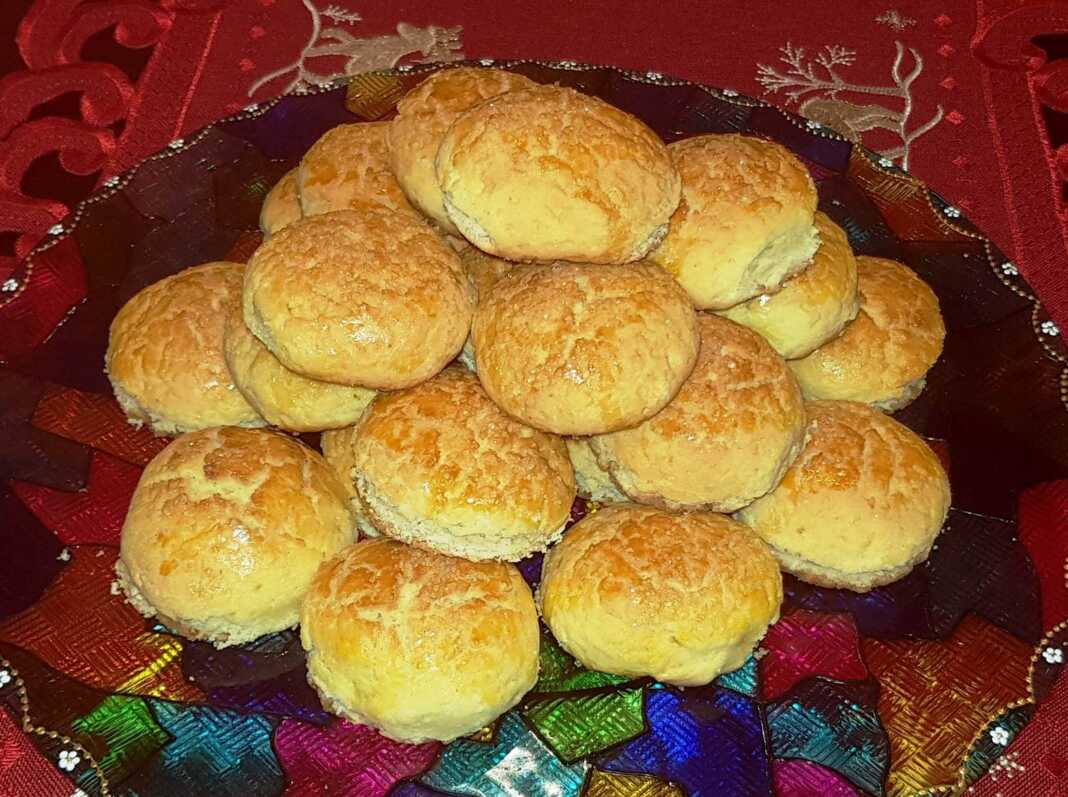 Χρυσαφί κουλουράκια «της γιαγιάς»