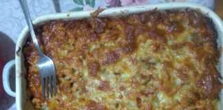 Ρύζι φούρνου με κιμά γαλοπούλας και τυρί