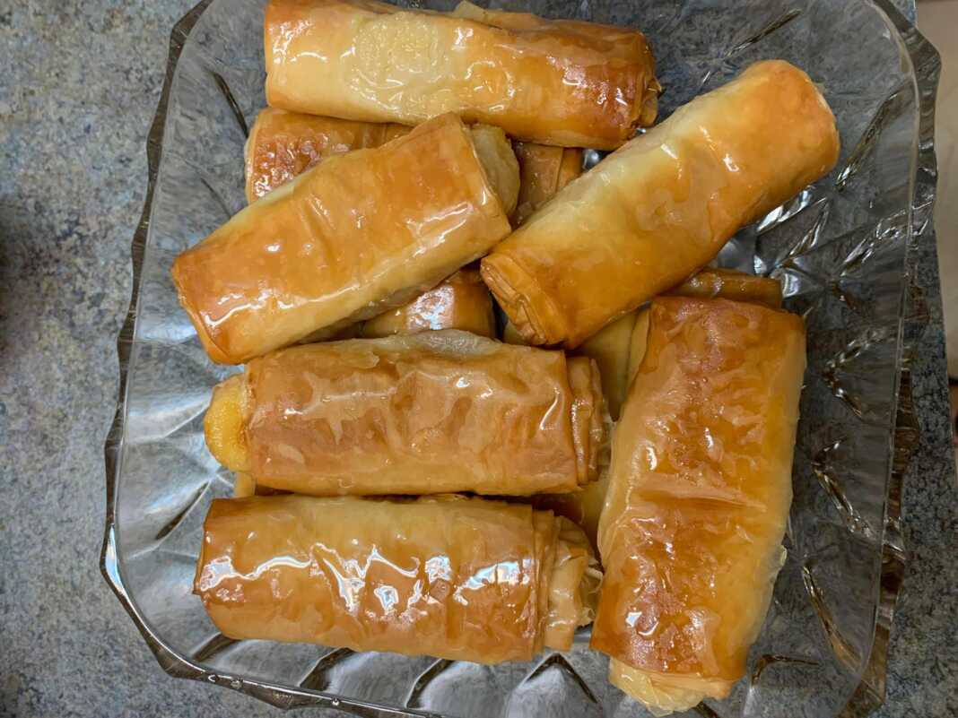 Ατομικά Γαλακτομπουρεκάκια