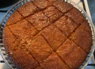 Γιαουρτόπιτα με σιρόπι