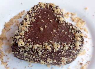 Γλυκάκια της καρδιάς με καρύδι