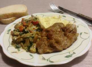 Μπριζόλες Χοιρινού λαιμού με σάλτσα λαχανικών