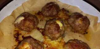 Κεφτεδάκια Γεμιστά με Τυρί