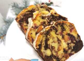 Κέικ με αποξηραμένα φρούτα και αμύγδαλα