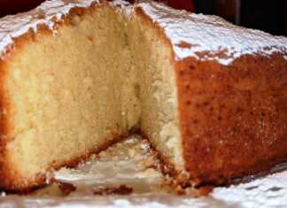 Κέικ Βουτυράτο με υπέροχη γεύση λεμονιού