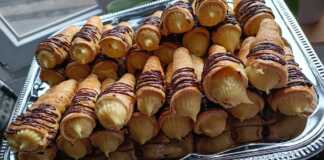 Υπέροχα Κορνεδάκια με κρέμα βανίλιας και σοκολάτα