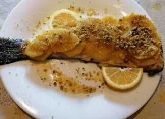 Φιλέτο λαβράκι με πατάτες και φιστίκι Αιγίνης