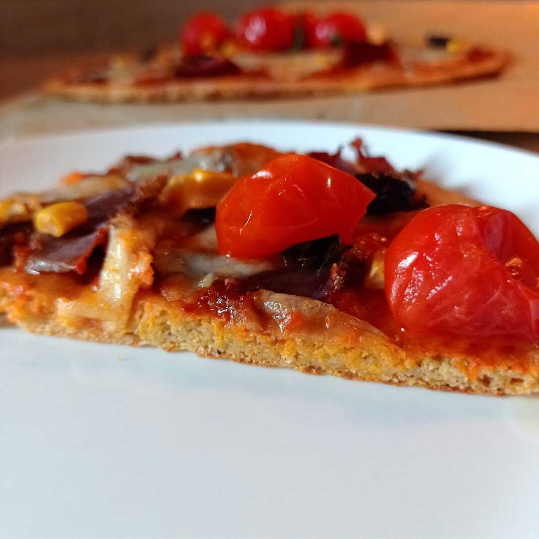 Πίτσα με κόκκινες φακές