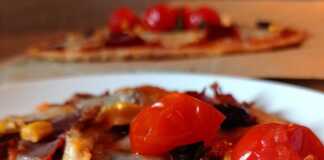 Πίτσα με κόκκινες φακές