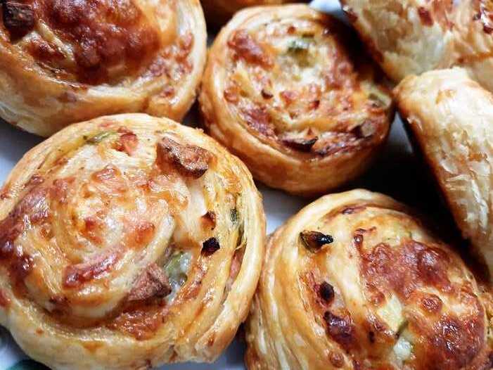 pitsakiaSaligkari Πιτσάκια Σαλιγκάρι