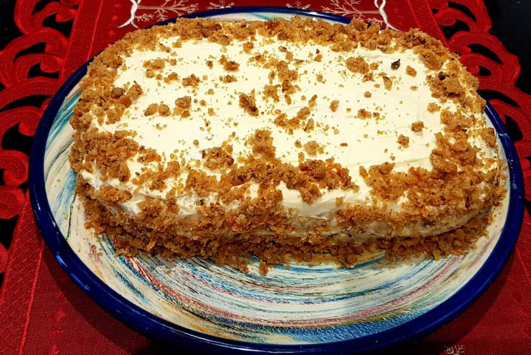 tortaKaroto Τούρτα καρότο