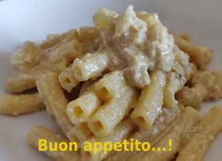 Ζυμαρικά με αχλάδι και καρύδια