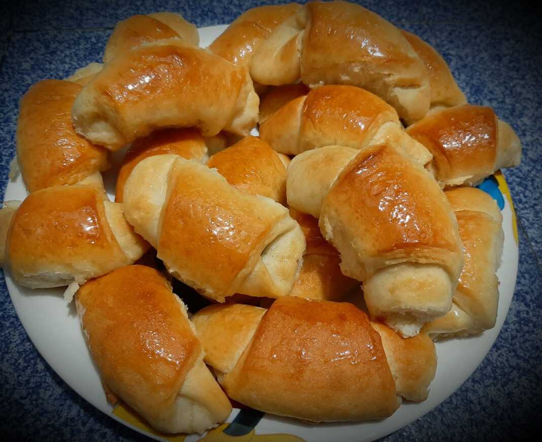 Κρουασανάκια με μαρμελάδα