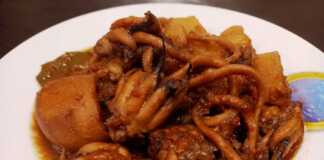 Σουπιές κρασάτες με πατάτες