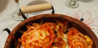 Χοιρινό με κοτόπουλο και μανιτάρια στο πήλινο....