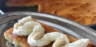 Ινδοκάρυδο σιροπιαστό ταψιού Ινδοκάρυδο σιροπιαστό