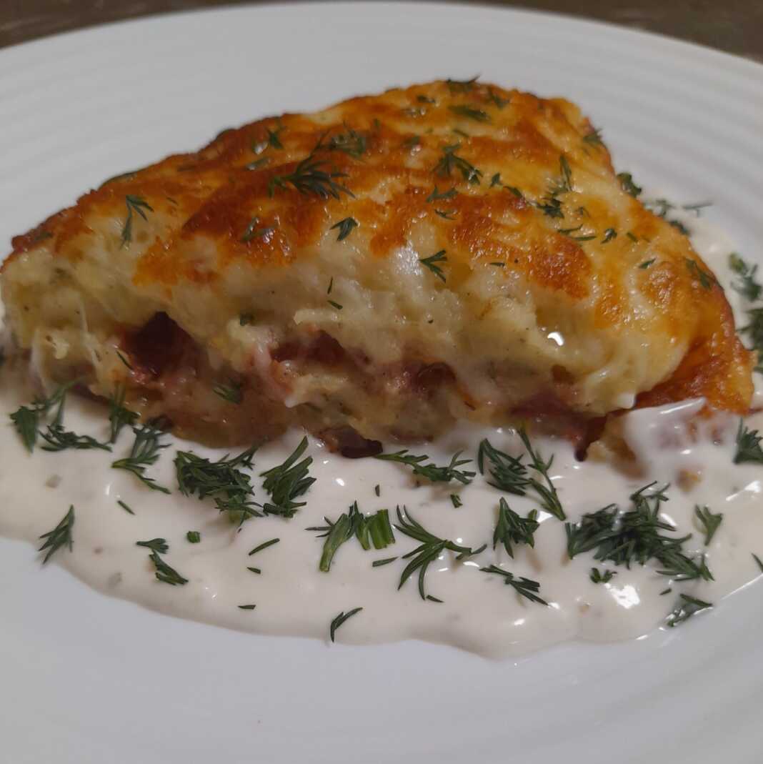 Πατατόπιτα με κιμά και τυρί