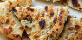 Τραγανές Κρεμμυδοτηγανίτες