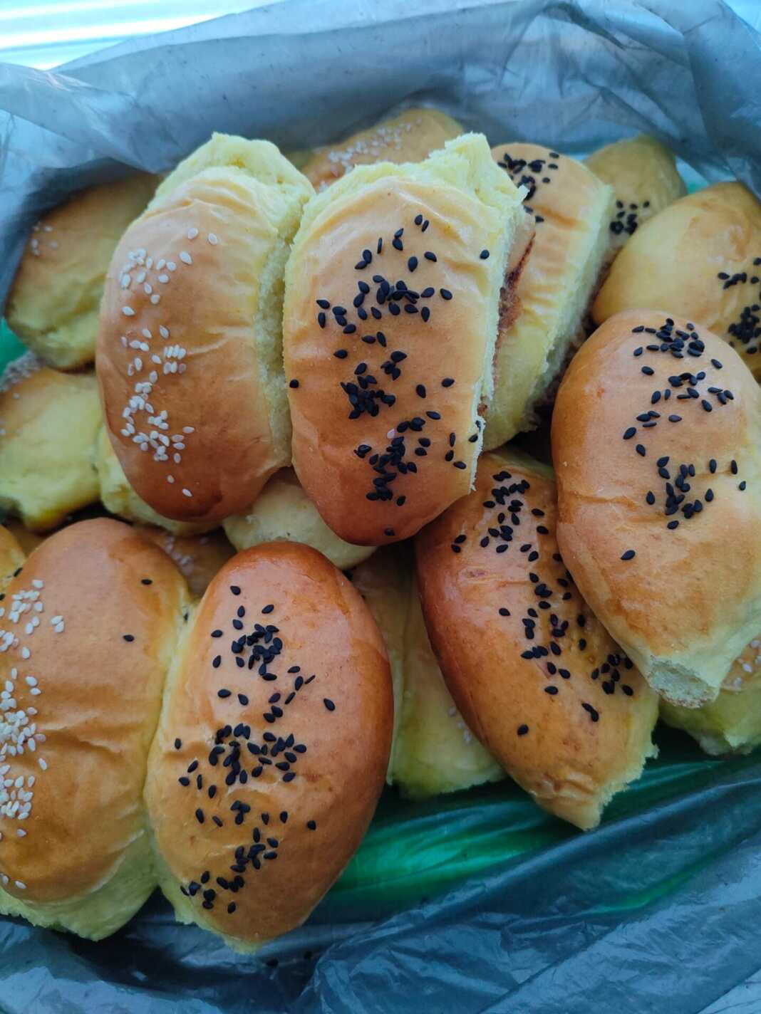 Φανταστικά Μαλακά Ψωμάκια σκόρδου