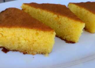 Ζουμερό Ραβανί με πορτοκαλάδα, κομμένο σε τετράγωνα κομμάτια, έτοιμο για σερβίρισμα