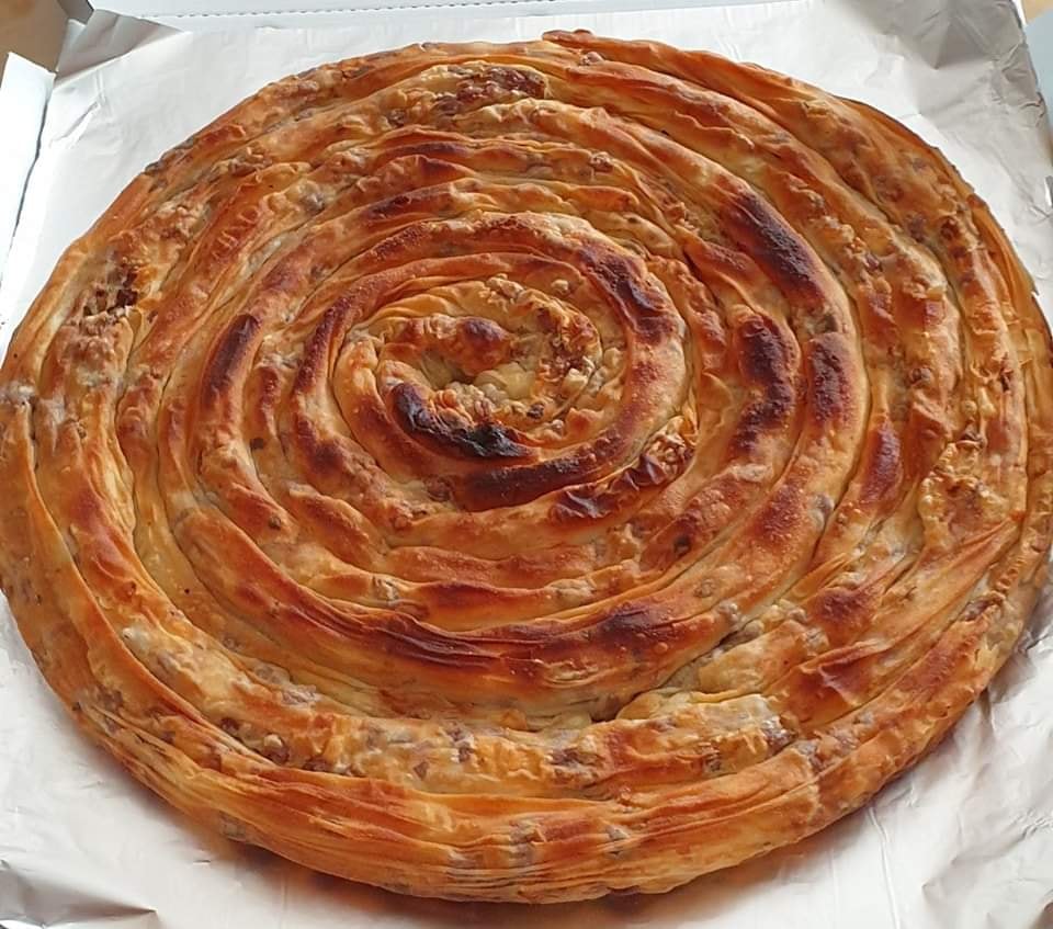 kimadopitaStrifti Κιμαδόπιτα Στριφτή