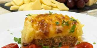 Πατάτες με κιμά και τυρί