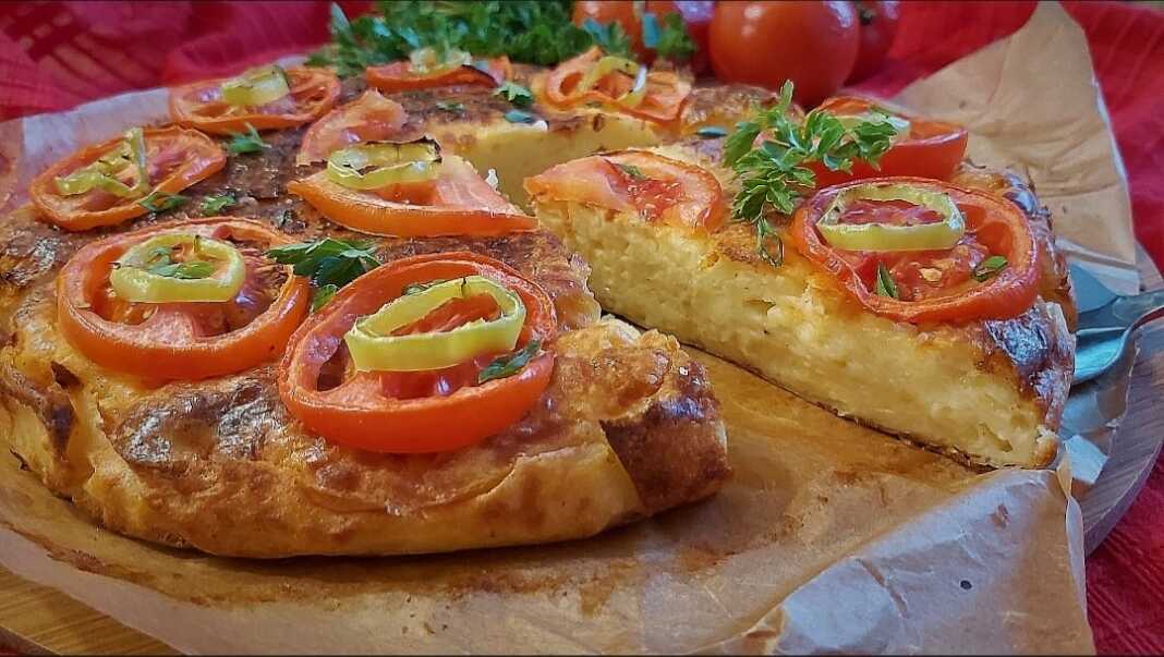 Κίτρινο τυρί στο φούρνο με ντομάτα