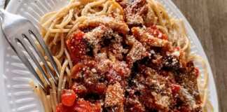 Σπαγγέτι με σάλτσα μανιτάρια πλευρώτους!!!