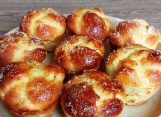 Πασχαλινά τσουρεκάκια τύπου μάφιν!