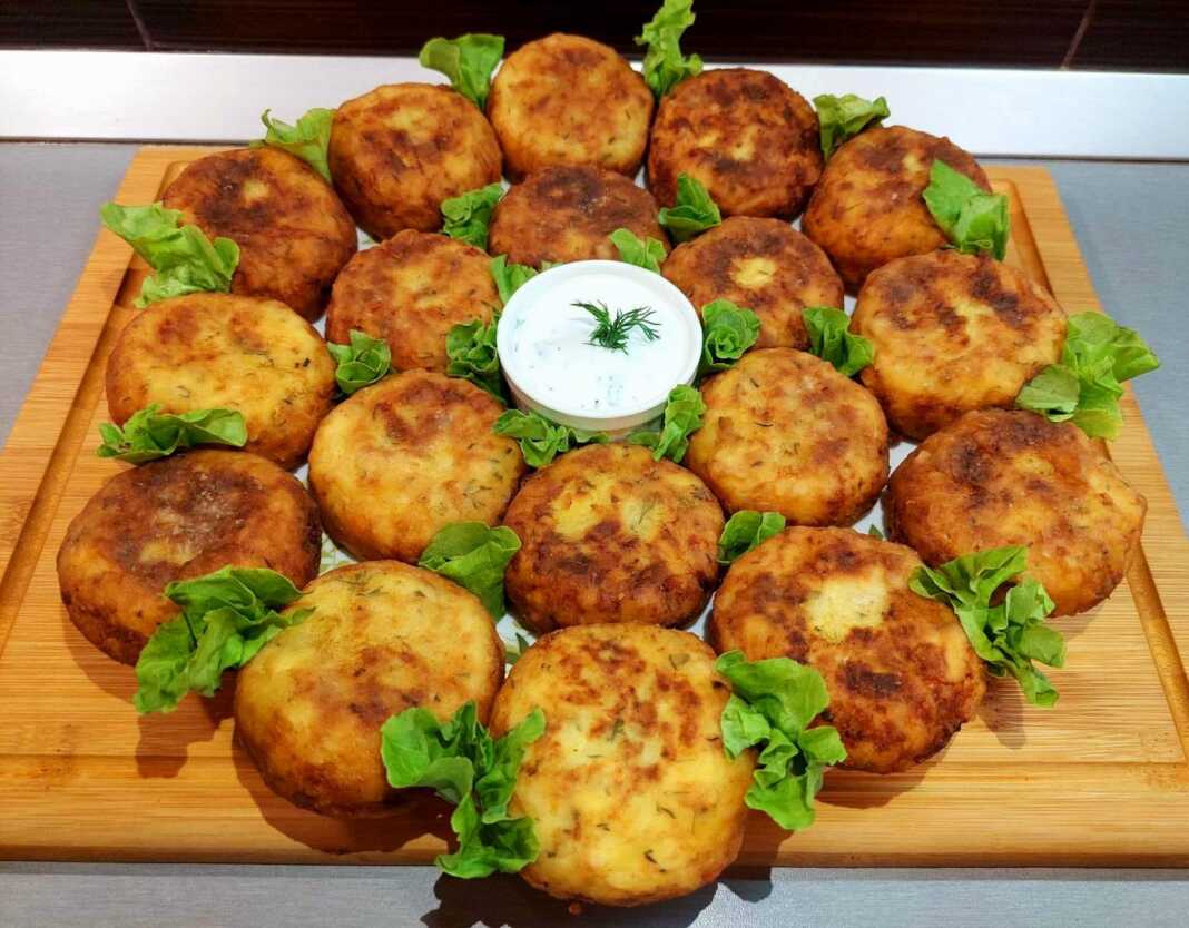 Πατατοκεφτέδες με τυριά