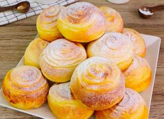 Ψωμάκια με κρέμα