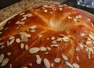 Πασχαλινό Τσουρέκι