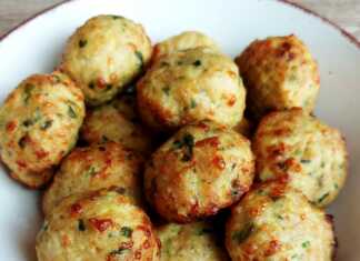 Φουρνιστά μυρωδάτα κεφτεδάκια με κιμά από κοτόπουλο και σως Φουρνιστά μυρωδάτα κεφτεδάκια με κιμά από κοτόπουλο