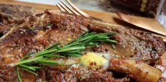 Μπριζόλα σε τηγάνι