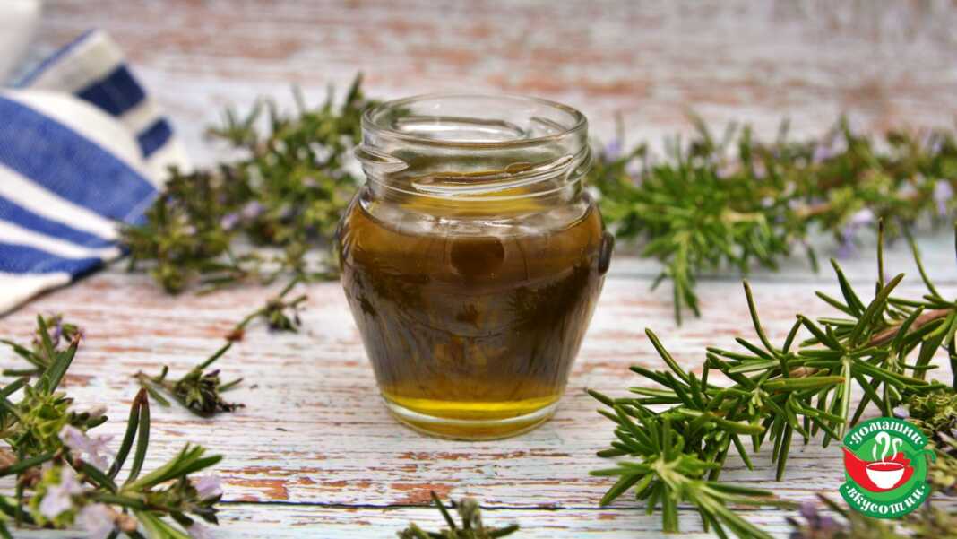 Πώς να φτιάξετε αιθέριο έλαιο δεντρολίβανου