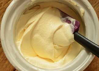 Σπιτικό παγωτό με καραμελωμένο ζαχαρούχο γάλα