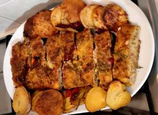 Γεμιστό Ρολό με ζαμπόν, αγκινάρες και μοτσαρέλα…🤤🤤🤤 Γεμιστό Ρολό με μαγειρεμένο ζαμπόν, αγκινάρες σε λάδι και μοτσαρέλα, με πατάτες και πιπεριές ψημένες στο φούρνο