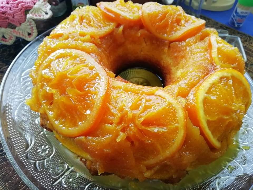 karamelomenoPortokali1 Κέικ με καραμελωμένο πορτοκάλι