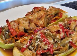 Kολοκυθάκια γεμιστά με λαχανικά στο φούρνο.